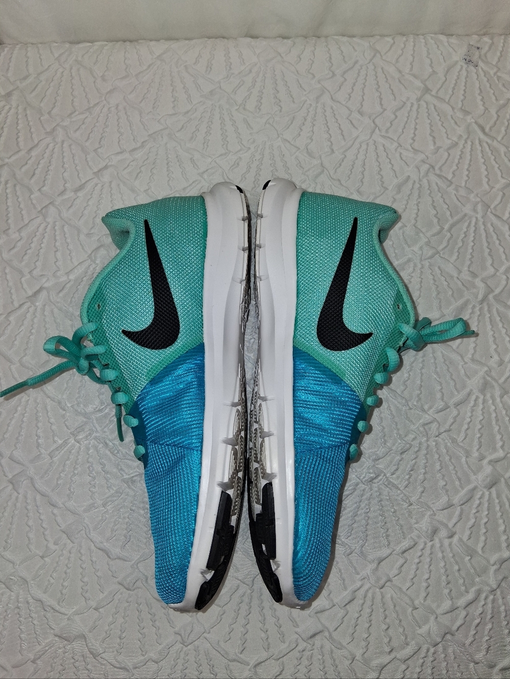 Nike Bl Joux  Teal and Aqua Runner Sneakers Size 6 - Picture 15 of 15